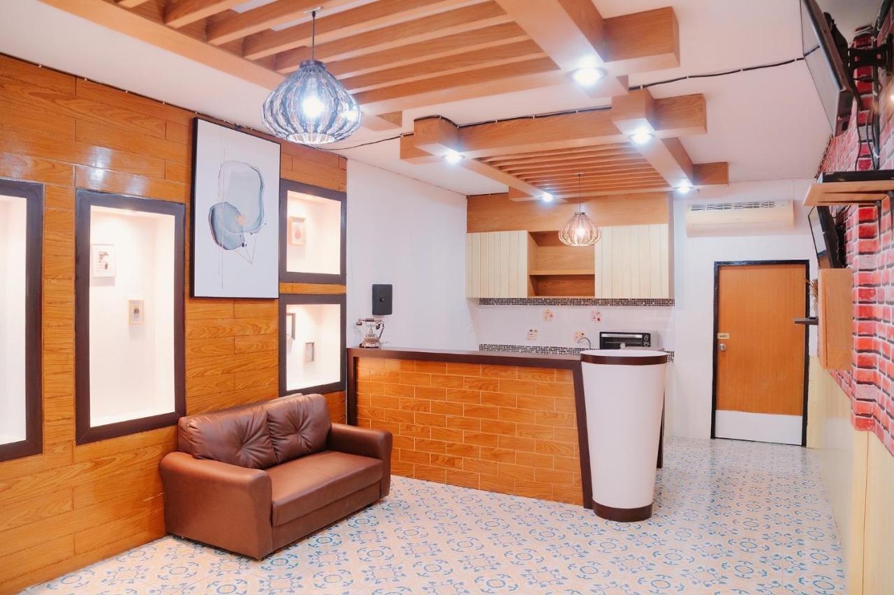 ซับรูมโฮเทล Subroom Hotel Surat Thani Eksteriør billede