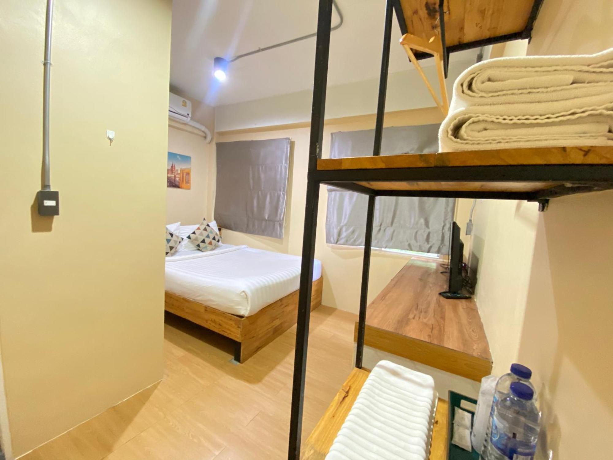 ซับรูมโฮเทล Subroom Hotel Surat Thani Eksteriør billede